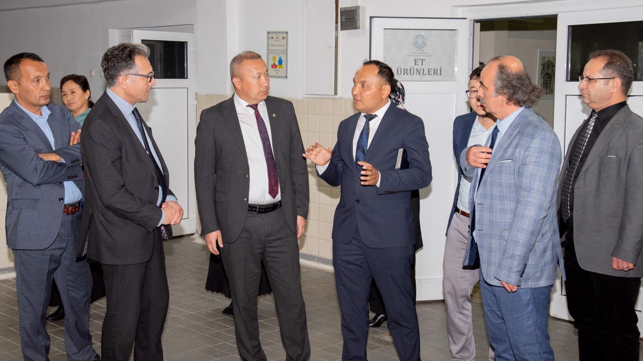 Selçuk Üniversitesi, Batken Devlet Üniversitesi ile tecrübelerini paylaştı